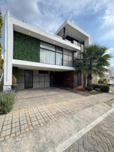 Casa en Venta | Parque Victoria, Lomas de Angelópolis II