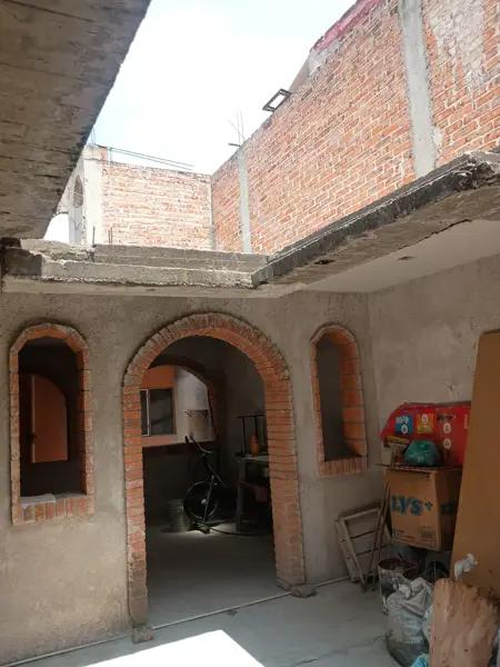 Casa Habitacional con Local en Ejidal, Celaya