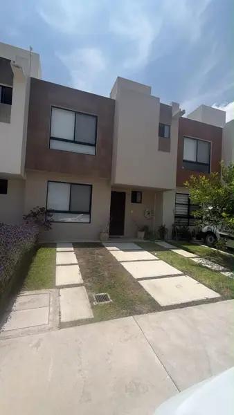 MODELO OYAMEL AMPLIA 3REC 2.5B ESTUDIO JARDIN FRENTE AMENIDADES Y A PASOS VIGILANCIA 12/7 MODELO OYAMEL AMPLIA 3REC 2.5B ESTUDIO JARDIN FRENTE AMENIDADES Y A PASOS VIGILANCIA 12/7