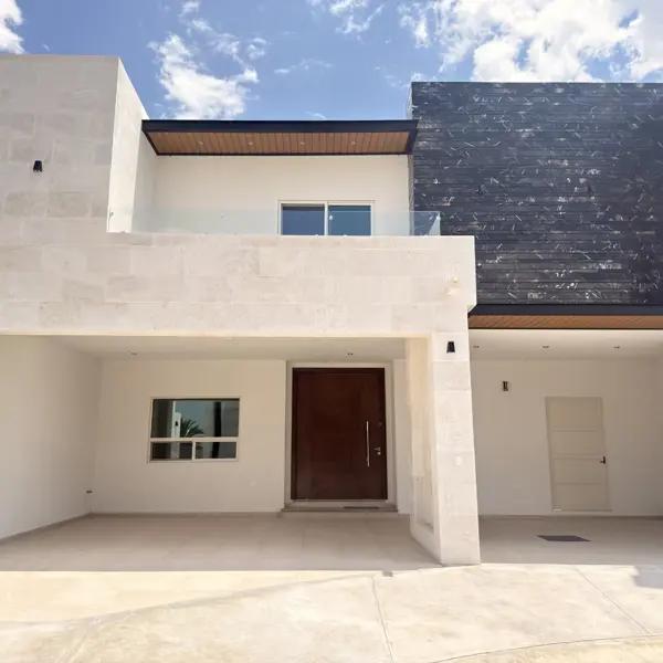CASA EN VENTA RINCON DE ALCANTARA AL NORTE DE SALTILLO, COAH. CASA EN VENTA RINCON DE ALCANTARA AL NORTE DE SALTILLO, COAH.