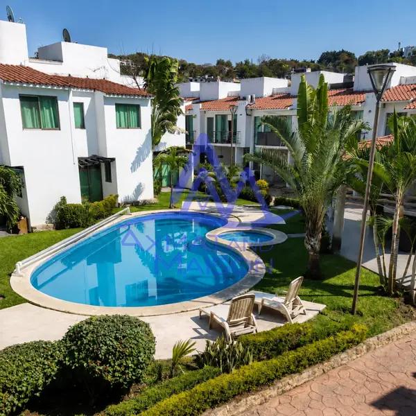 Casa en Venta en Emiliano Zapata, Morelos: En Comunidad Cerrada con Piscina Casa en Venta en Emiliano Zapata, Morelos: En Comunidad Cerrada con Piscina
