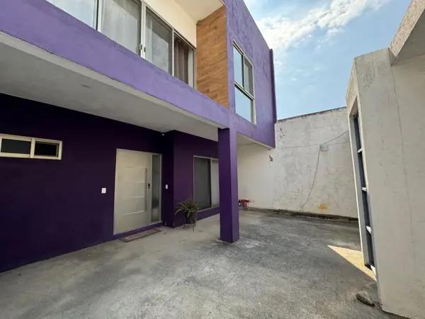 CASA EN VENTA $4´200,000 Tzompantle