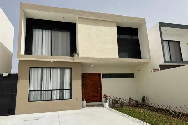 Casa en VENTA en Santa Elena II