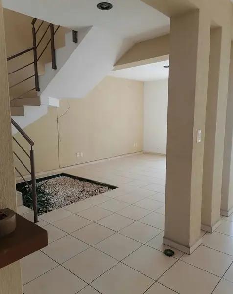 Bonita y cómoda casa en renta