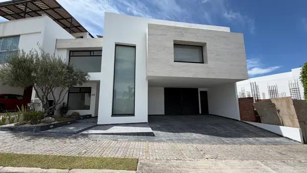 INCREIBLE CASA EN VENTA PARQUE CAIRO LOMAS DE ANGELOPOLIS SEGUNDA SECCION