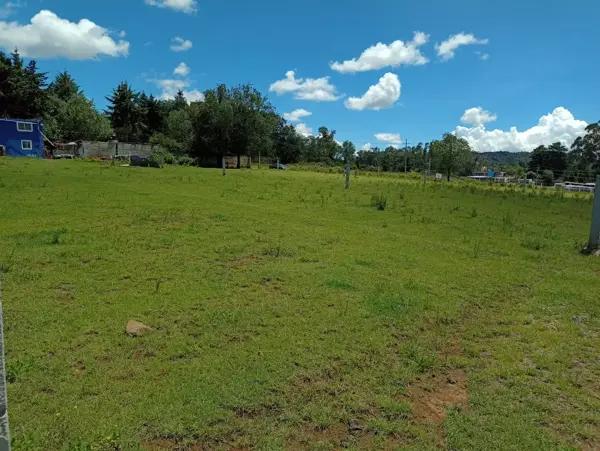 Terreno en villa victoria