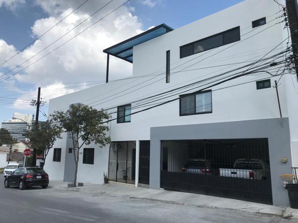 Edificio en venta en Colinas de San Jeronimo, Monterrey, Nuevo León