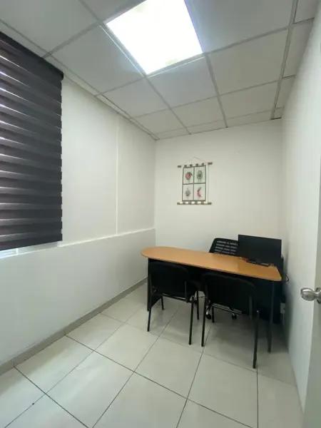 Oficina en renta en Federalismo con todos los servicios inlcuidos