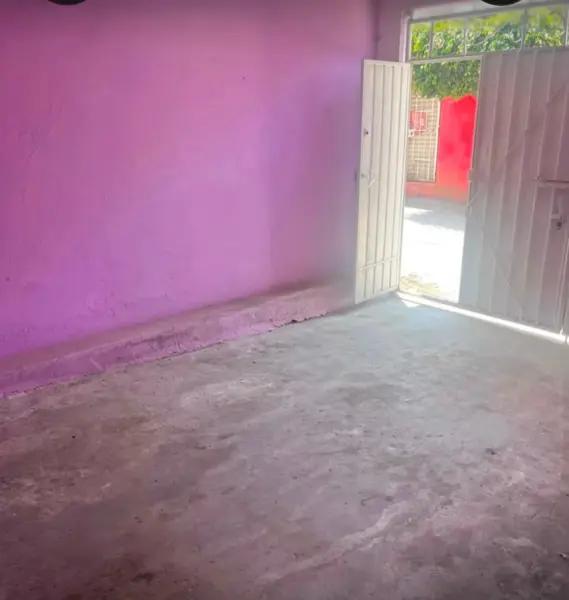 Amplia casa para familia grande cerca Lomas de cortes