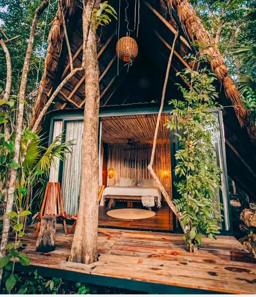 Hotel Sustentable en Venta en Bacalar Frente a la Laguna