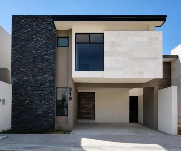 CASA EN RENTA EN FRACC. PRIVANZAS ACACIA AL NORTE DE SALTILLO, COAH.