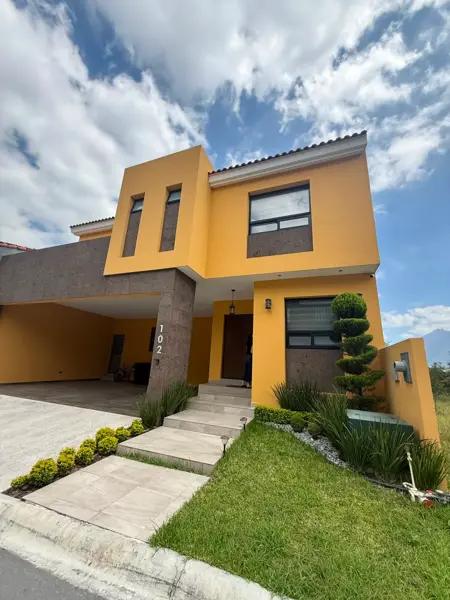 Exclusiva Residencia en Venta en Los Azulejos, Sierra Alta | Lujo, Tecnología y Confort en Monterrey