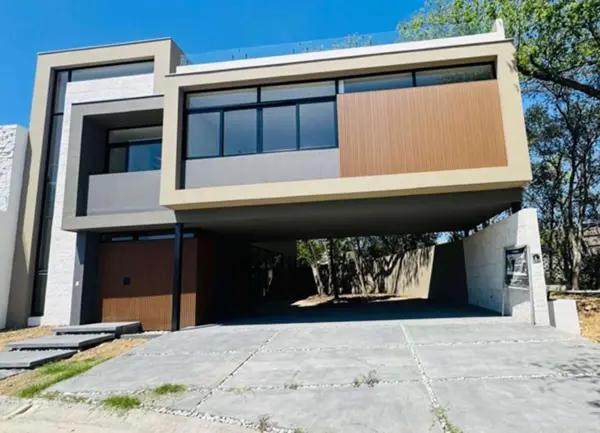 Casa en Venta en Campestre Santiago