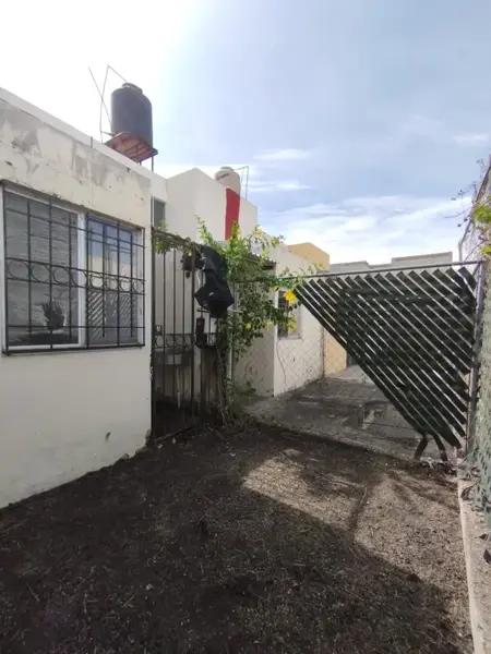 Casa muy accesible en LOMAS DE MANANTIAL.