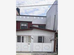 Casa en renta en Villas Santín, Toluca, México