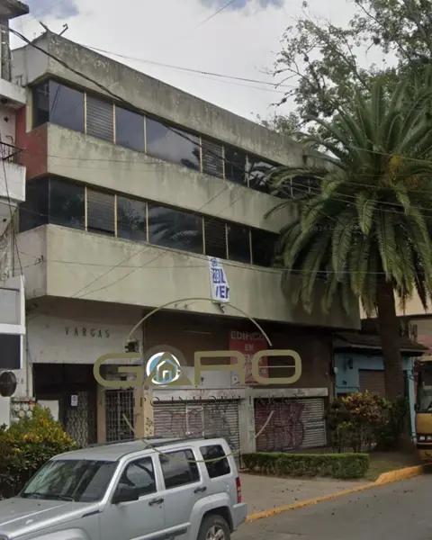 EDIFICIO EN VENTA (Col. Centro)