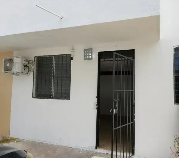 Renta Departamento Planta Baja - Almendros Infonavit Cancún