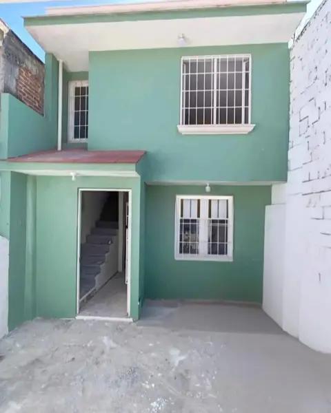 CASA EN VENTA (Col. Casa Blanca)