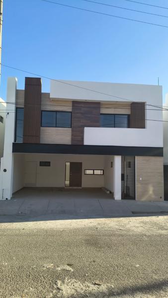 Hermosa casa, nueva venta en el Fresno.