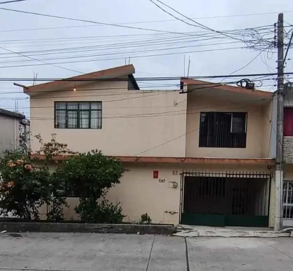 CASA EN VENTA (Col. El Mirador)