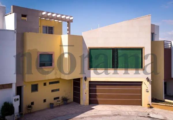 Casa en Venta en Balcones de las Mitras 4to Sector, Monterrey Nuevo León
