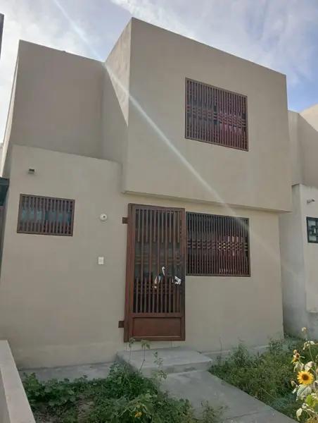 Casa en Renta en Paseo de Santa Rosa – Apodaca, Nuevo León