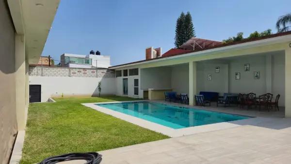 Casa en venta en Las Fincas, Jiutepec, Morelos