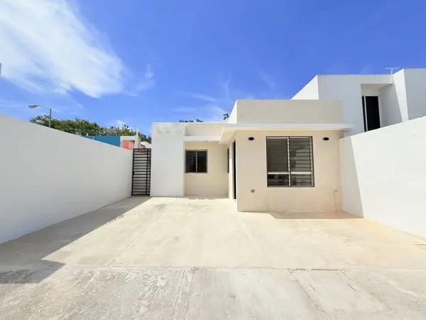 CASA REMODELADA EN LAS AMERICAS