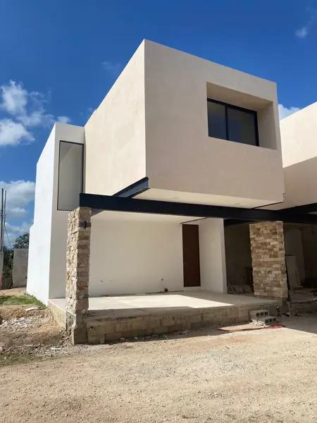 TOWNHOUSE 2 RECAMARAS EN SANTA RITA CHOLUL
