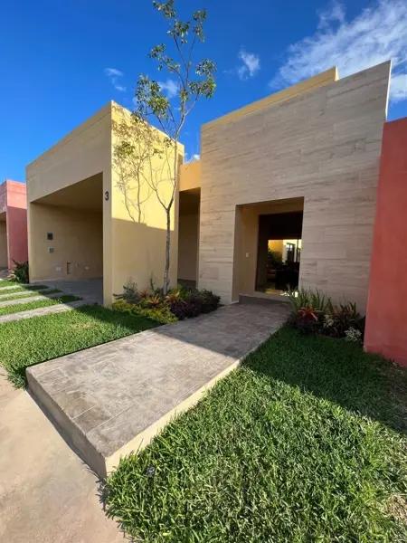 Hermosa casa 1 planta Conkal
