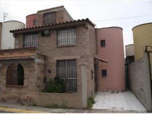 Casa en venta en Geovillas de Santa Bárbara, Ixtapaluca, México