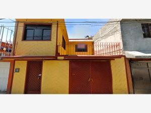 Casa en venta en Altavilla, Ecatepec de Morelos - Espaciosa y bien conectada Casa en venta en Altavilla, Ecatepec de Morelos - Espaciosa y bien conectada
