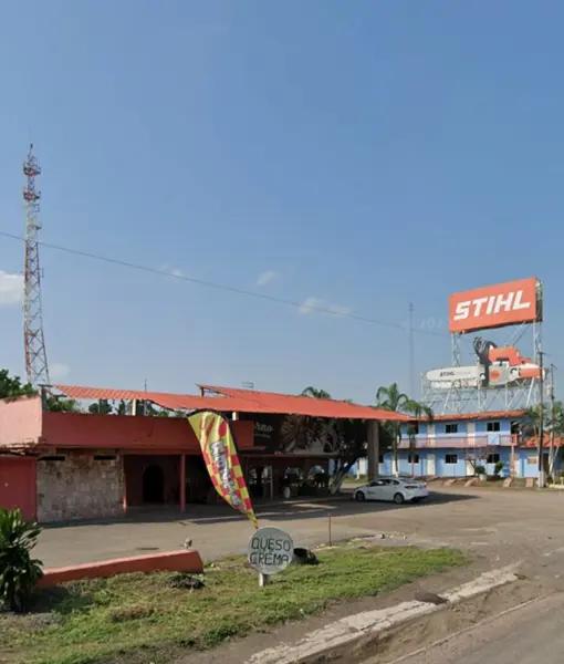 CASA, RESTAURANTE, HOTEL, PENSIÓN (COTAXTLA, VER. Autopista Córdoba- Veracruz)
