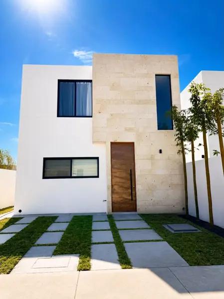 Casa en Venta | Al poniente (Salida Calvillo)