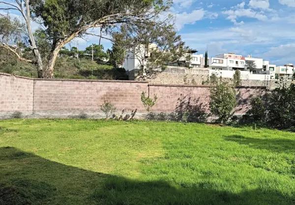 TERRENO EN VENTA EN PASEO DEL PARQUE TRES MARIAS, MORELIA TERRENO EN VENTA EN PASEO DEL PARQUE TRES MARIAS, MORELIA