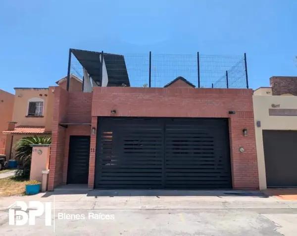 Casa en venta en INFONAVIT Benito Juárez, Nuevo Laredo, Tamaulipas