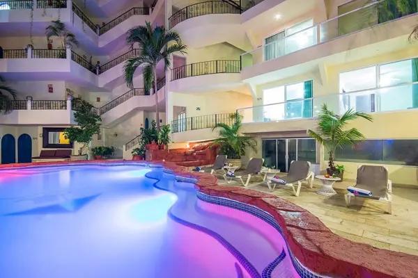EMILIANO ZAPATA HOTEL VENTA PUERTO VALLARTA JALISCO