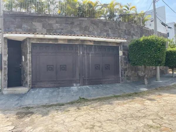 Casa en Venta en Fraccionamiento Hda. Tetela, Cuernavaca, Morelos