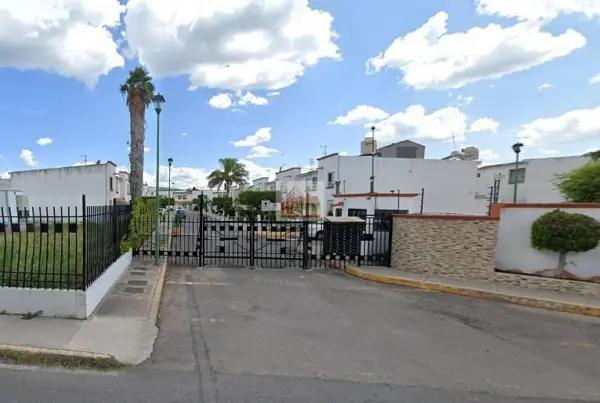 QUERETARO CORREGIDORA EL PUEBLITO CASA VENTA