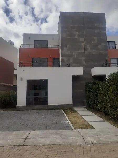 VILLAS DEL CAMPO CASA VENTA CALIMAYA ESTADO DE MEXICO