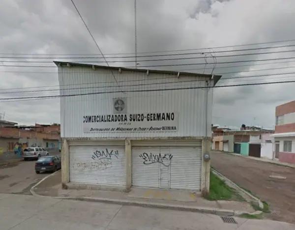 Bodega con local comercial,, Irapuato, Guanajuato.