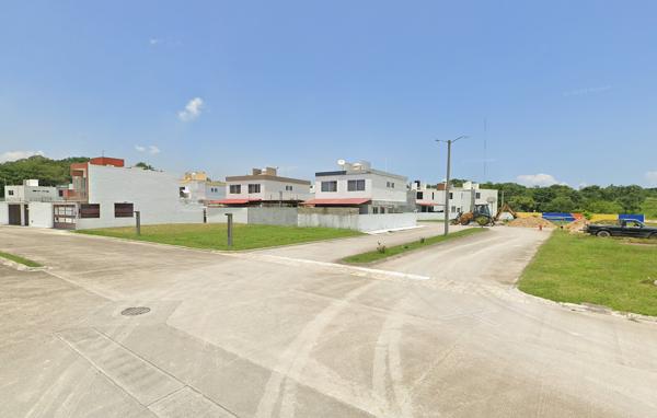 Veracruz Tuxpan Fraccionamiento Casa venta el Campanario