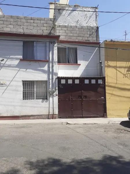 Fracc. Izcalli Ecatepec (Lomas de Tata) Casa en Venta 	Ecatepec	Edo. de México