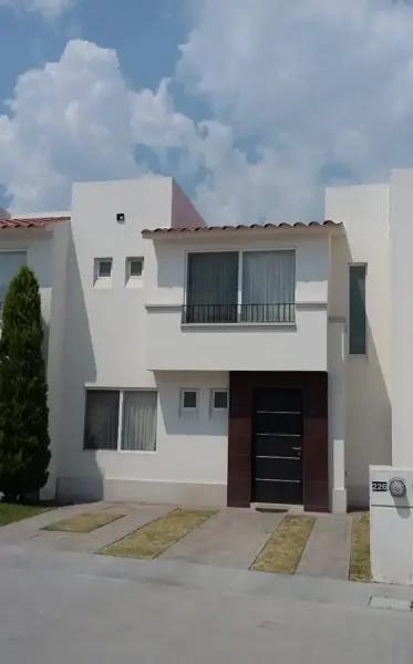 Tu nuevo hogar te espera en Puerta de Piedra | Casa de 3 Recámaras
