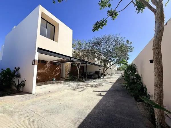 CASA EN VENTA EN MERIDA,TEMOZON NORTE