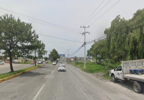 Terreno comercial mide 2,471.14m2 Terreno comercial mide 2,471.14m2