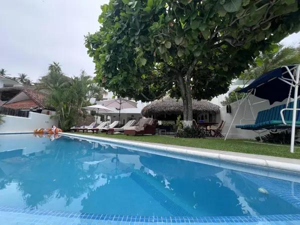 Casa a Orilla del Lago de Tequesquitengo | Alberca Privada, Boya para Lancha y Exclusiva Casa Club