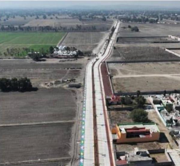 2 hectareas industriales a 5 min del AIFA