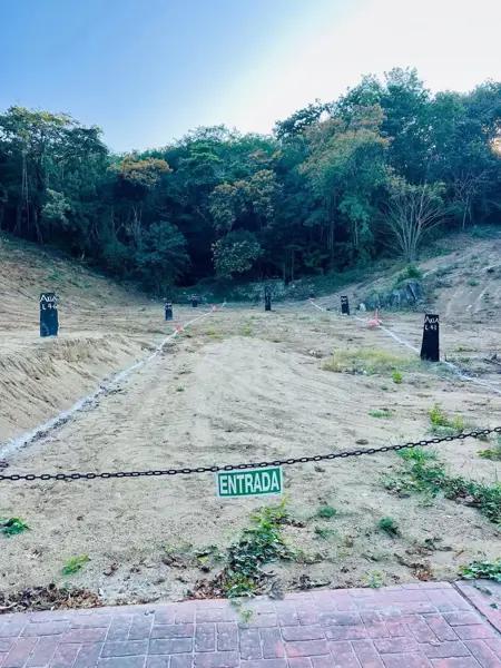 Terreno habitacional en fraccionamiento residencial en Santa María Huatulco