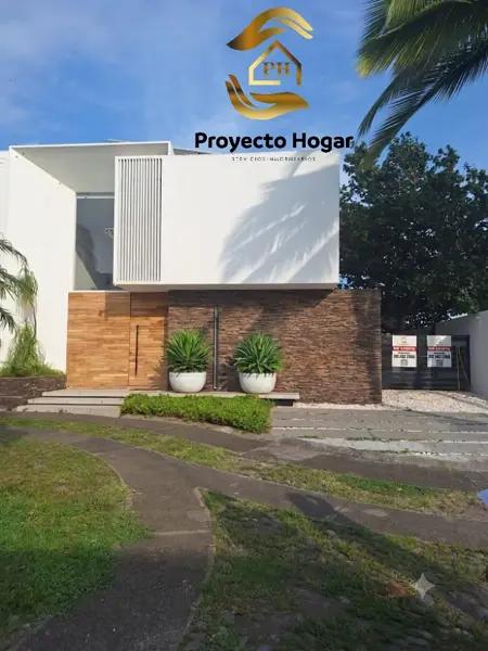 Casa en Venta o Renta en Condominio Villa Magna, Colima.